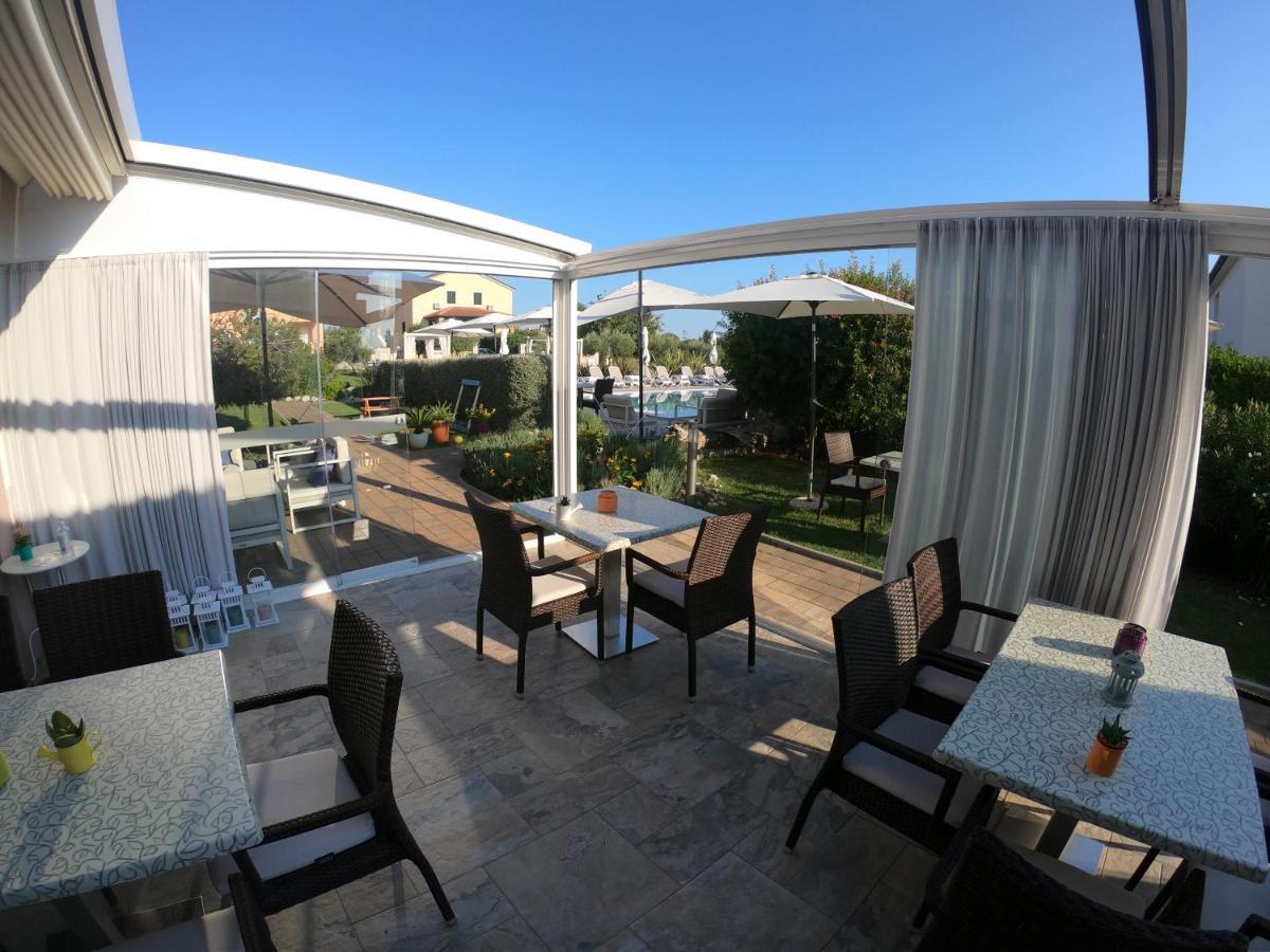 Villa Badi Lovrečica Exteriör bild
